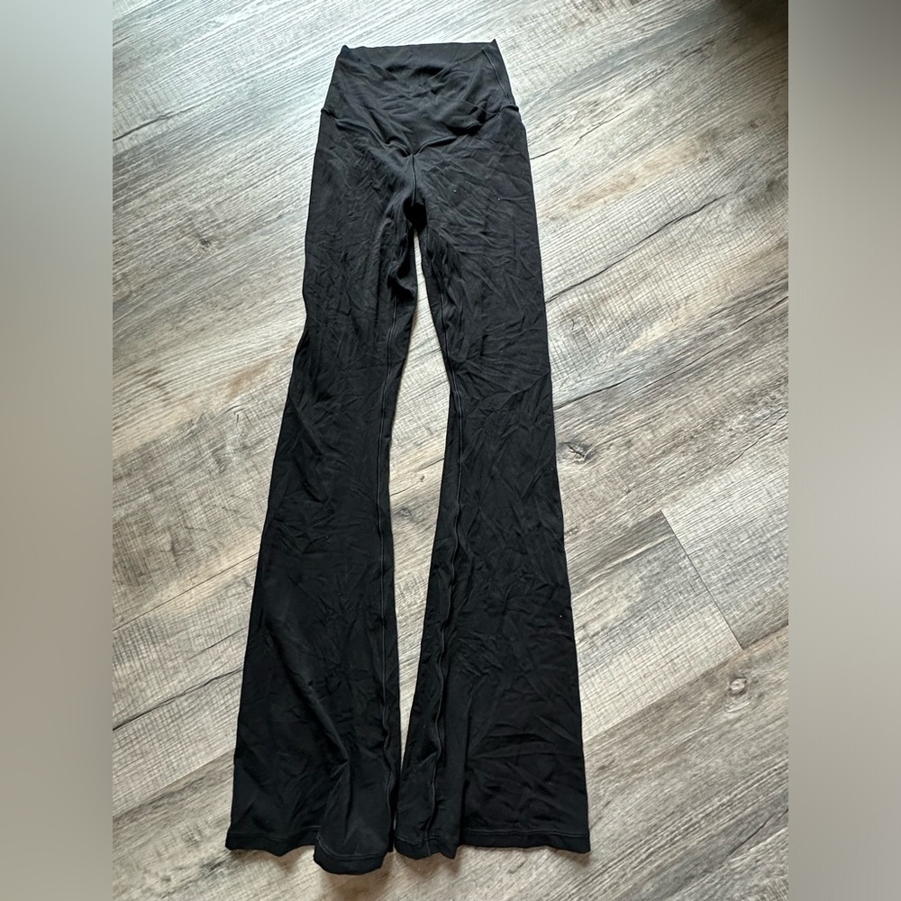 Aerie offline crossover flare leggings